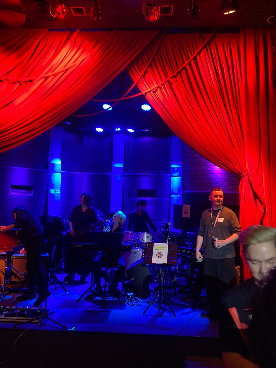 We threw a TGS party tonight alongside New Blood and it was just the most fun I’ve had all year. 

Thank you so much everyone who came, and everyone who continues to support us!

We’ll keep working hard on Palworld!!

(I’ll try find some videos for you guys!)