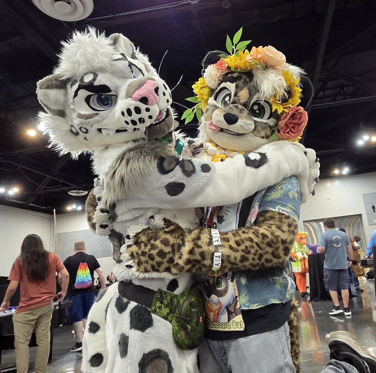 Snroposal
#Fursuitfriday