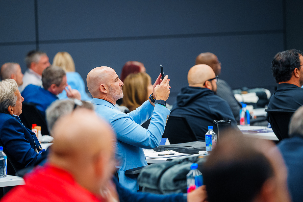 This morning at the Crisp Coach PREMIER Workshop, firm owners are unpacking the mindset shifts needed to embrace AI and future-proof the business of law.

#CrispCoach | crispcoach.com