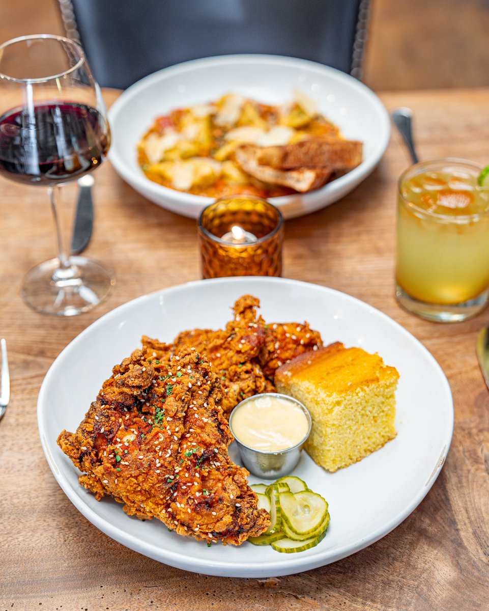 Our Handmade Braided Ravioli with garlic tomato sauce, capers, parmesan 🍝 A fan favorite, made fresh daily! 
#CUthere