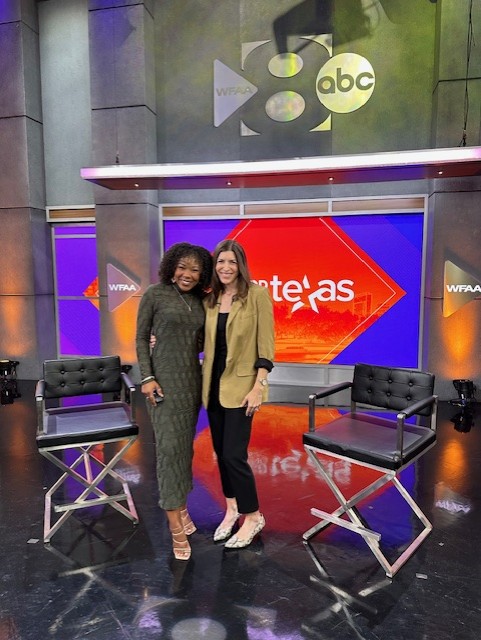 Thank you to <a href="/wfaagmt/">Good Morning Texas</a> for having us yesterdat morning! Sara Pirzadeh-Miller, M.S., CGC, Director of our Cancer Genetics Program, spoke about hereditary cancers and understanding your genetic risk ahead of #HereditaryCancerWeek. Stay tuned for the full segment! <a href="/SaraPMiller1317/">Sara Pirzadeh-Miller</a>