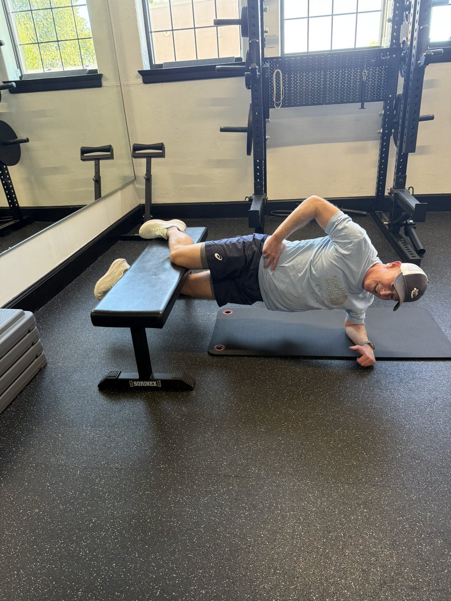 FredSutterlin's tweet image. The body fuels the mind. Age is just a number! Happy Friday! Let’s go!!!
#health #wellness #inspiration #fitness