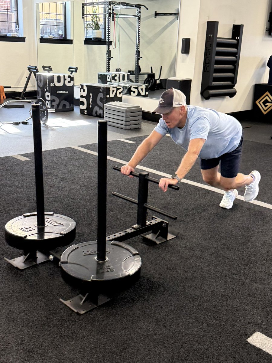 FredSutterlin's tweet image. The body fuels the mind. Age is just a number! Happy Friday! Let’s go!!!
#health #wellness #inspiration #fitness