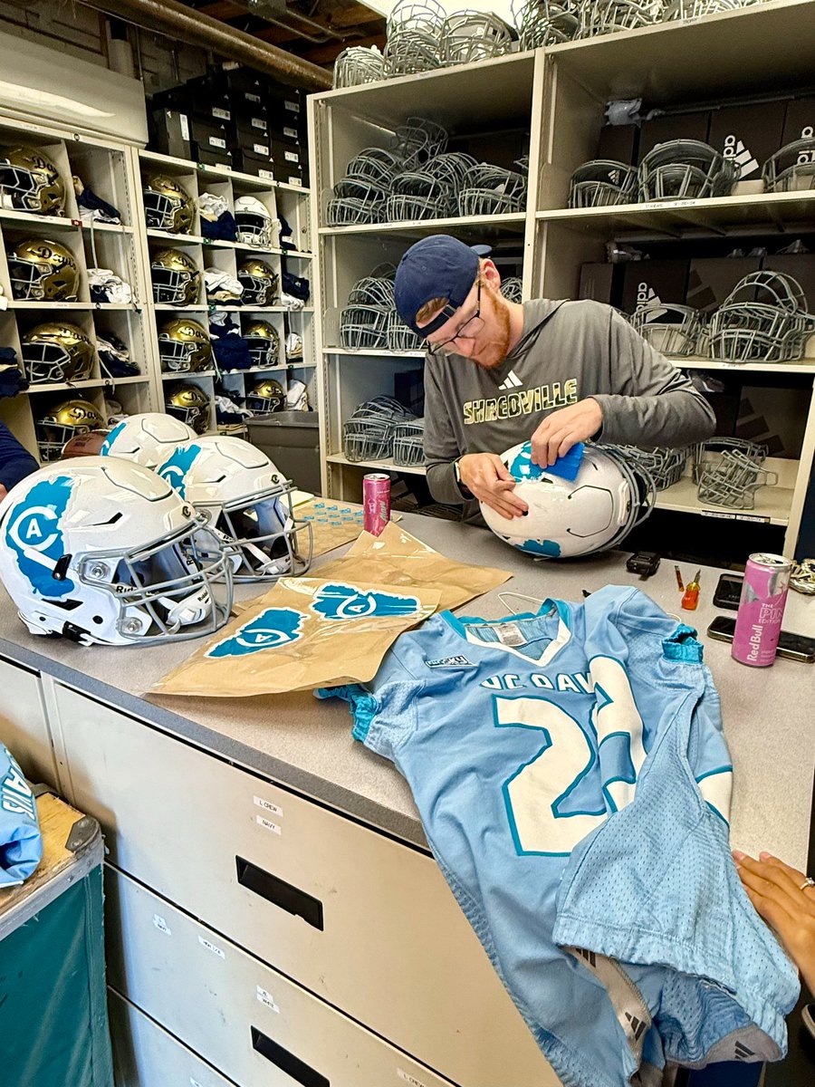 Snow peaks guard the lake,
Logos shine on helmets bright—
Aggies rise at dawn!

#GoAgs🐴