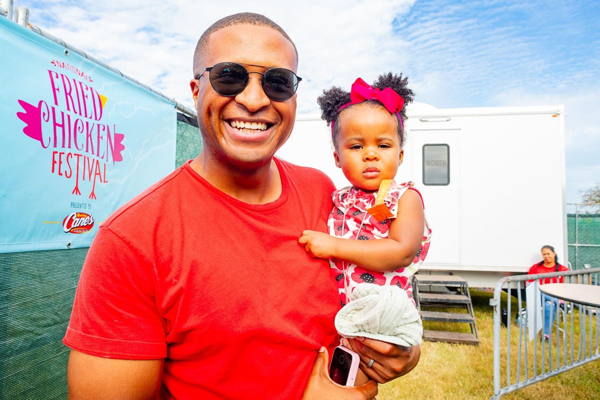 FREDDY THE REPORTER tweet media