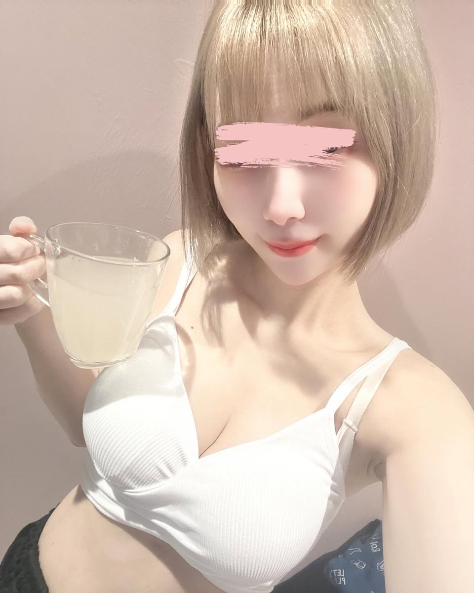 IsmailNassarawa's tweet photo. 睡前來一杯 加上美白濾鏡
#台中 #豐原 https://t.co/dFCViihyuA