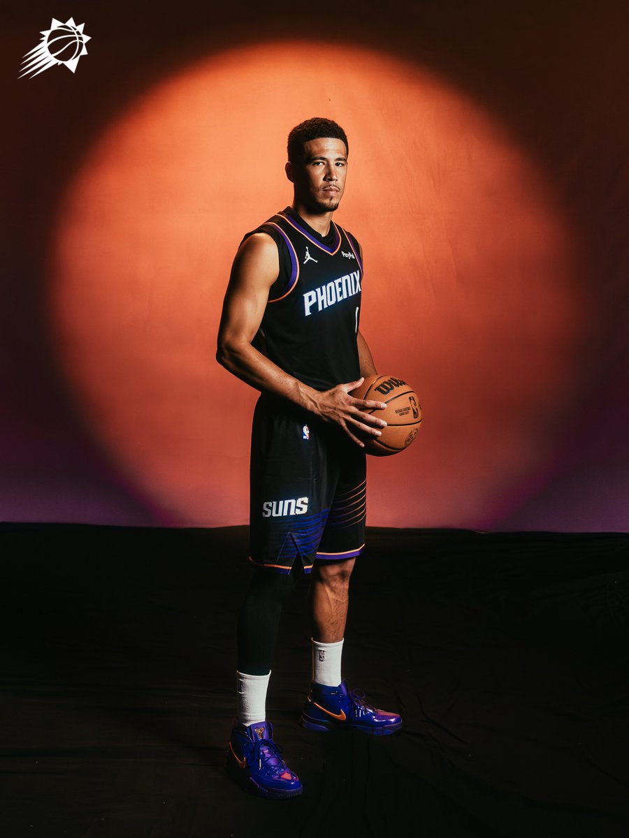 Suns's tweet image. Making a Statement.

@PayPal | Suns.com/Statement
