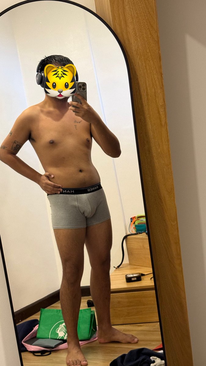 tigmcter's tweet photo. pumayat nga, di naman makapagwork out. 🥵 https://t.co/5N94SdLImB