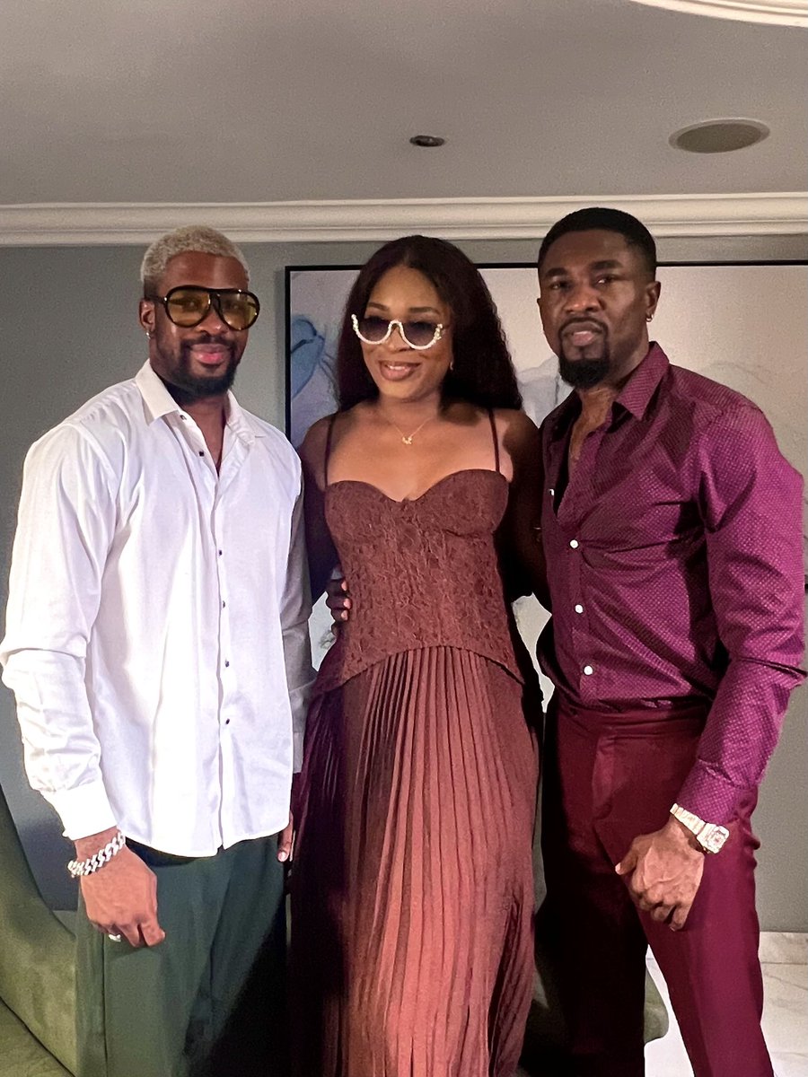 Up next unboxing with <a href="/BBNaija/">Big Brother Naija</a> 10/10 ex housemates <a href="/BrightMorgan_/">Bright Morgan</a> <a href="/Kuturejnr/">Kuturejnr</a> <a href="/jojo_Iwoh/">JOANNA</a> <a href="/thereal_thelmaa/">Thelma Lawson #BBNaija</a> 

Exclusively on youtube.com/@BONZYBLUES