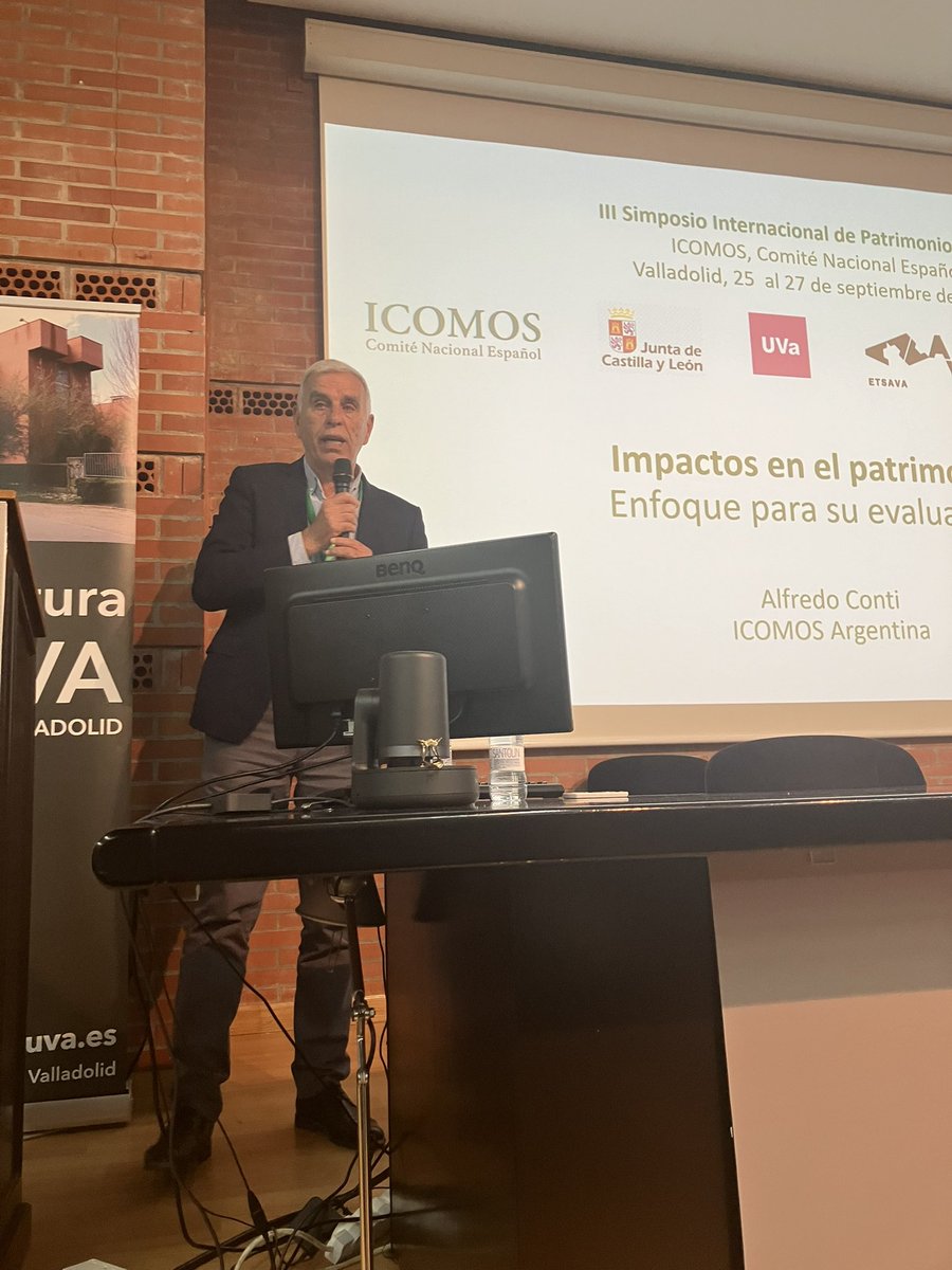 ICOMOS_esp's tweet image. Ya se acerca el final del #IIISimposioICOMOS, y comienza la Ponencia de clausura, a cargo del arquitecto #AlfredoConti.

#ICOMOS  #PatrimonioCultural