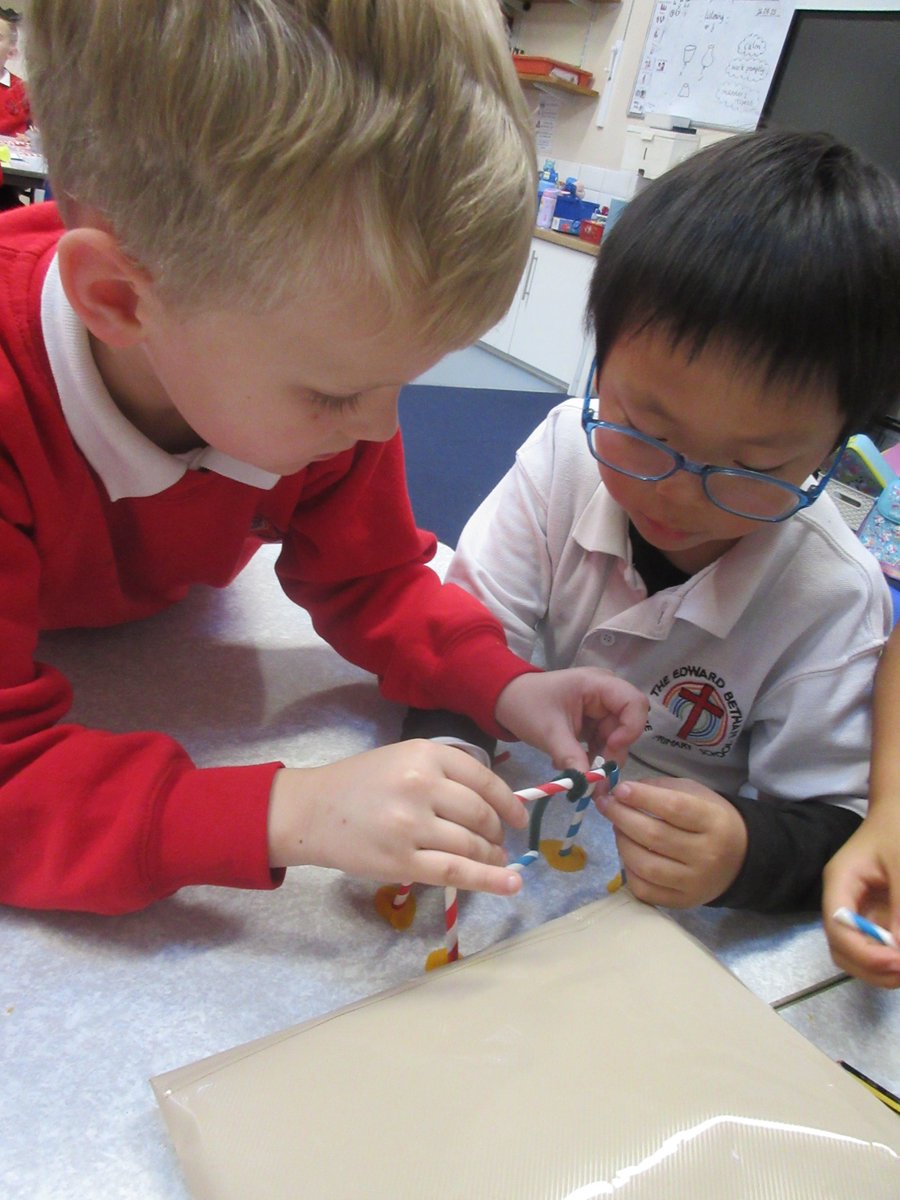 EdwardBethamSch's tweet image. In recent weeks, our Year 2 children have been enthusiastically exploring frame structures in Design and Technology, using straws and pipe cleaners to construct a range of 2D and 3D shapes, including a miniature swing. #year2learning