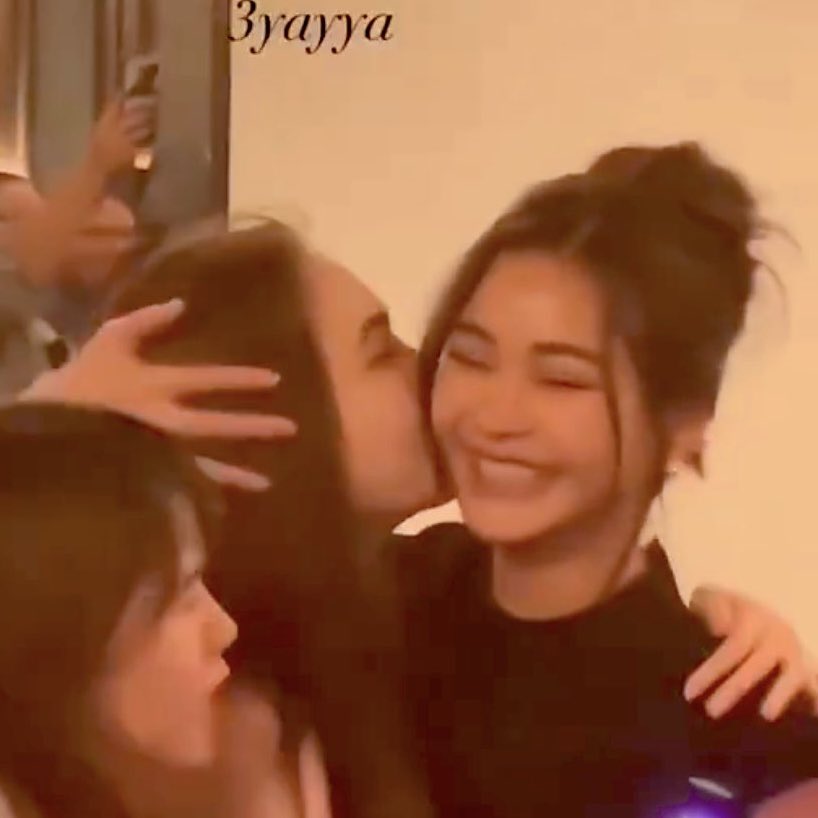 being an englot fan in 2025 is even better when you’ve been with them through their whole journey and got to experience their growth alongside them🥹