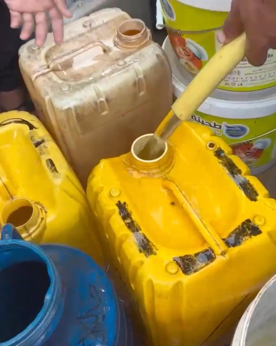 Donate_Directly's tweet image. Proof, not promises.

💧 1,000’s of litres of clean water delivered directly to Gaza’s displaced families every single day.

✂️ No middlemen. No delays. Just life-saving water in their hands.

👉 Keep it flowing: shop.donatedirectly.com/products/water…

#ProofNotPromises #DonateDirectly #Gaza