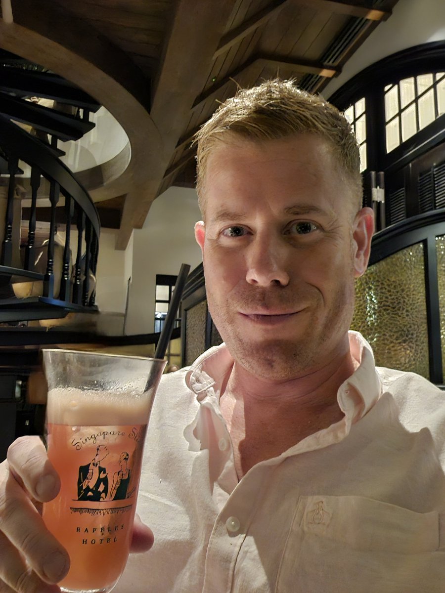 When in Singapore.....🤷🏼‍♂️