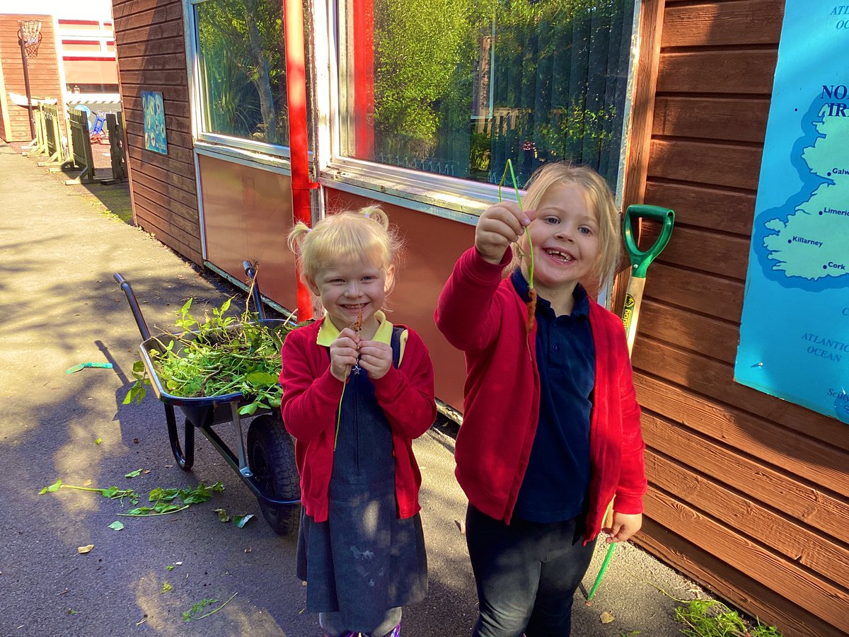 Dosbarth Mrs Carr tweet media