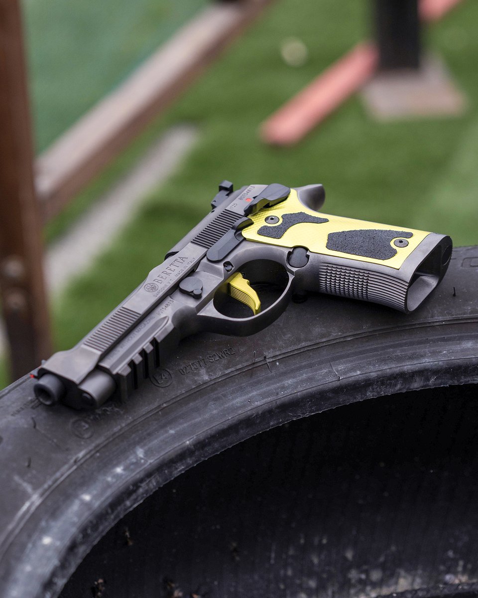 Performance, redefined. Discover the new 92X Performance Dark Series: bit.ly/47WlkQG #1ChoiceOfChampions