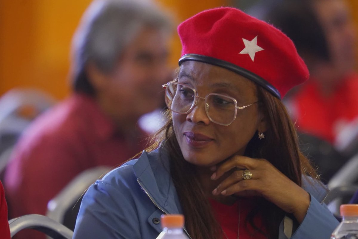 PTnacionalMX's tweet image. ¡Iniciamos el segundo día de actividades del XXIX Seminario Internacional “Los partidos y una nueva sociedad”!

👉 Acompáñanos en la transmisión en vivo: partidodeltrabajo.com.mx

#SeminarioInternacionalPT2025
#PTesla4T