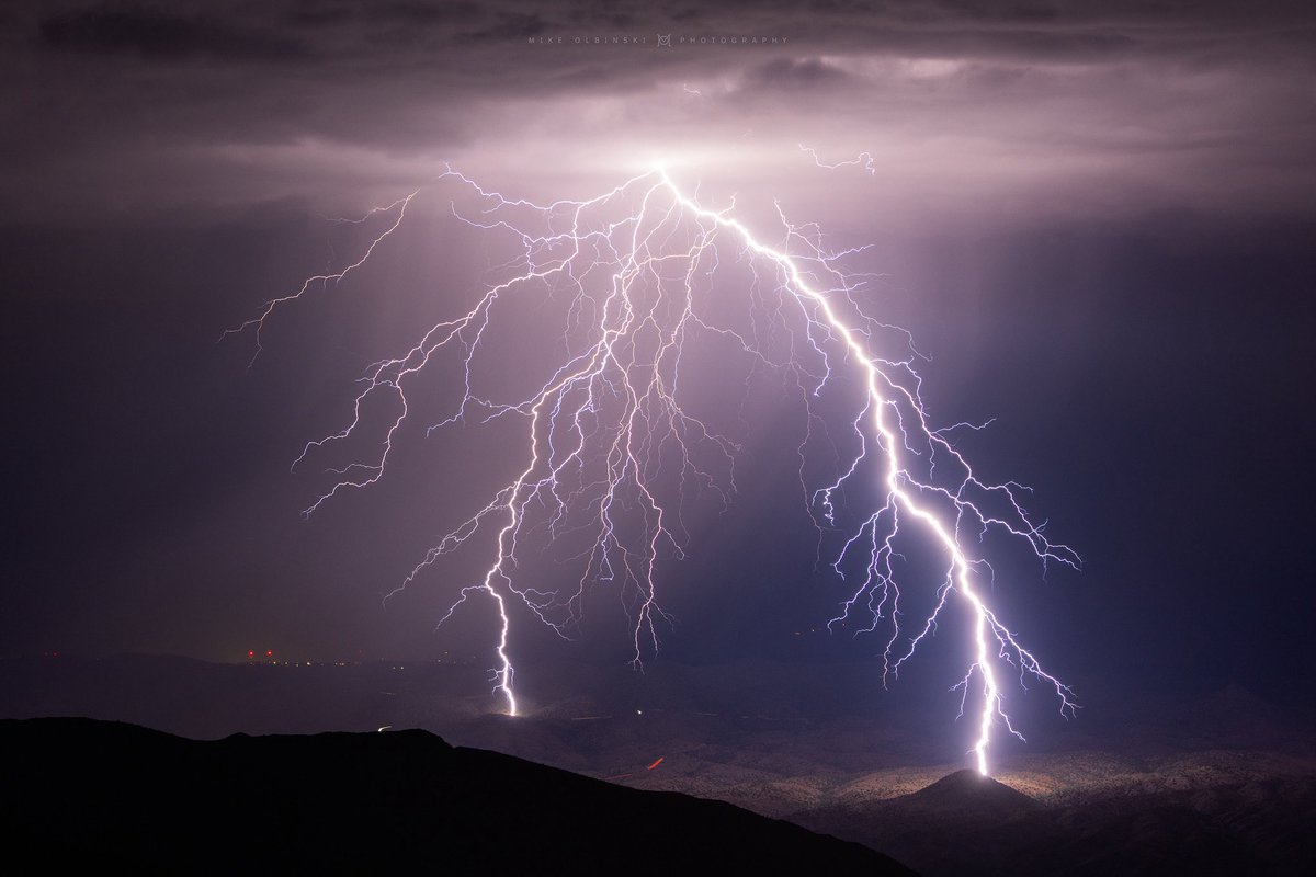 MikeOlbinski's tweet image. From near the top of Mount Ord last night, just off the Beeline Highway, I captured these filament-filled bolts landing around the highway near Rye, Arizona. Blast of a night! More today. #azwx