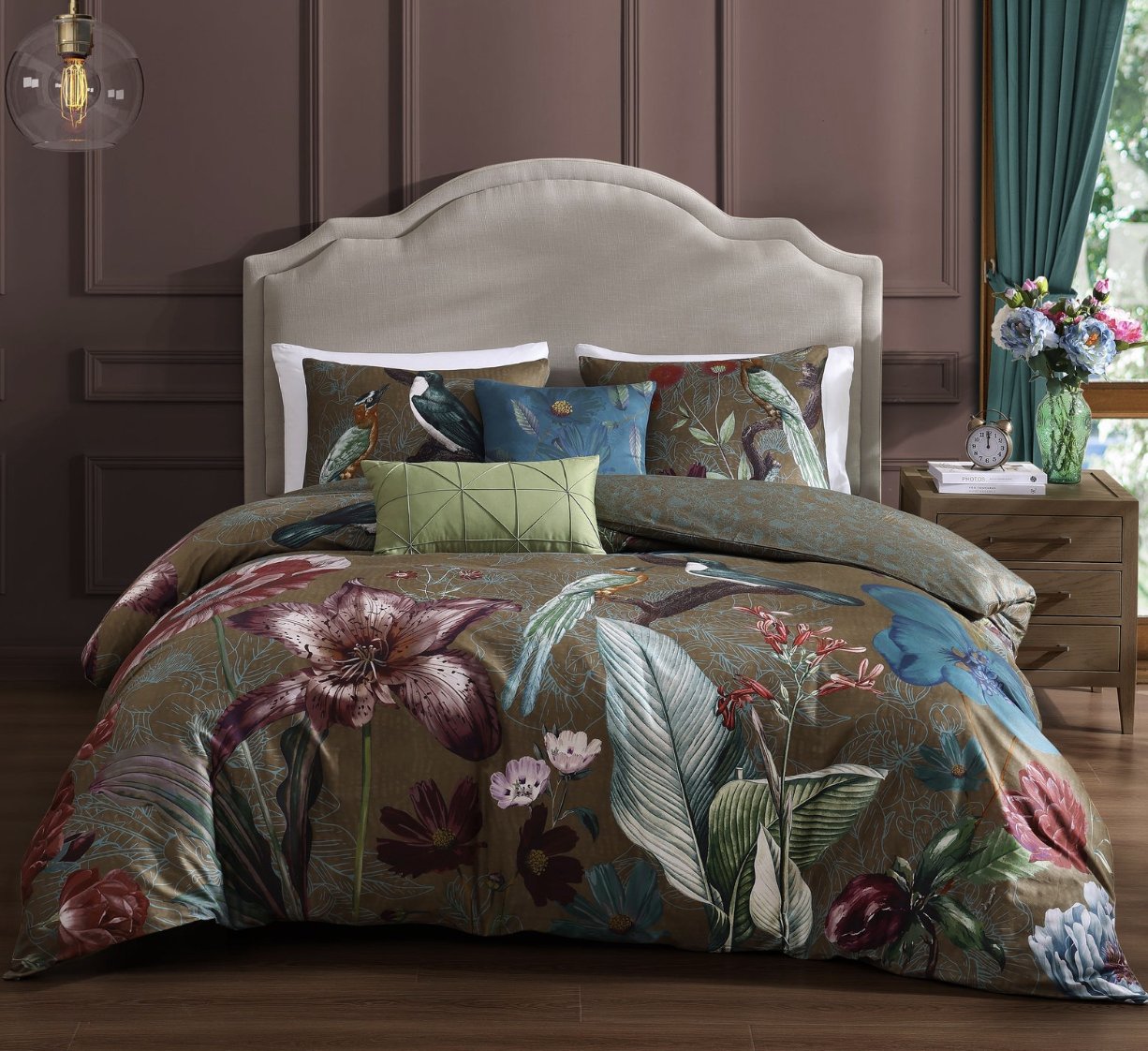 Birds on Chocolate Brown bebejan