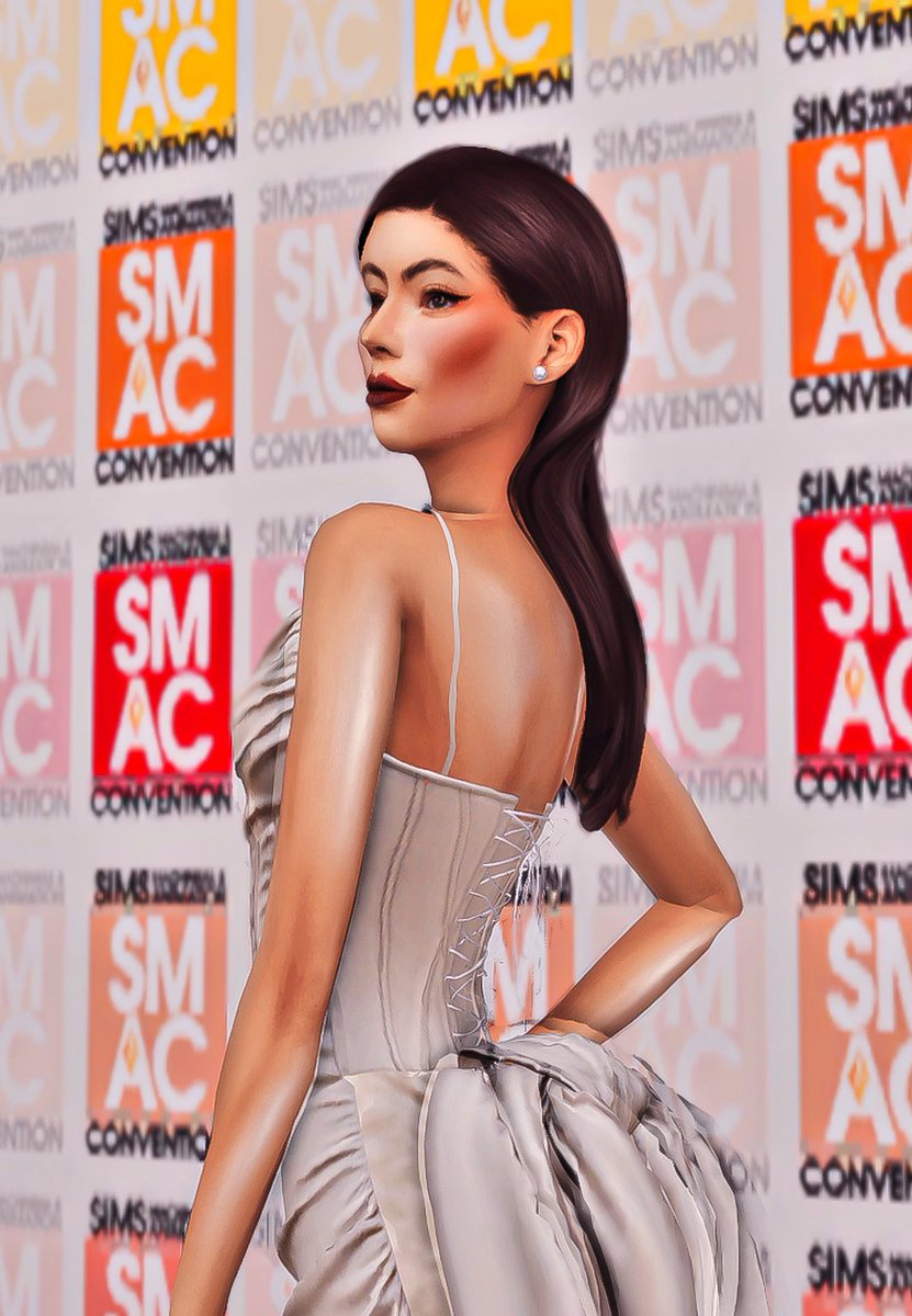 I'm reactivating my Twitter account just for this year's SMAC! Here is my outfit for the first day 🧡🧡🧡
<a href="/SMAConvention/">SMAC | Sims Machinima & Animation Convention</a>