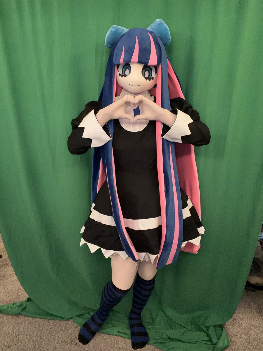 Bring me some donuts will ya~ or just any type of sweet for that matter!!
#kigurumi #kig #animegao #着ぐるみ #PantyAndStocking #stockinganarchy