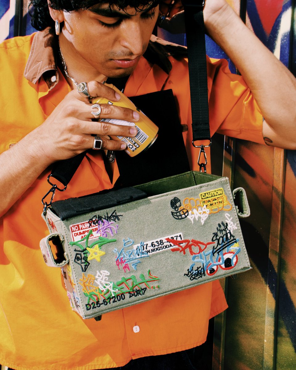 nellaf's tweet image. dumpster bag ♻️
rugsoda.com