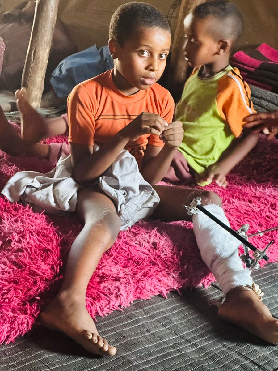 UNMAS's tweet image. EORE Saves Lives! Since July 2023, UNMAS in #Ethiopia has reached nearly 120,000 beneficiaries with Explosive Ordnance Risk Education (#EORE), of which 57% are children, thanks to the support from @Denmark_Addis, @JapanEthiopia &amp;amp; @OCHA_Ethiopia!