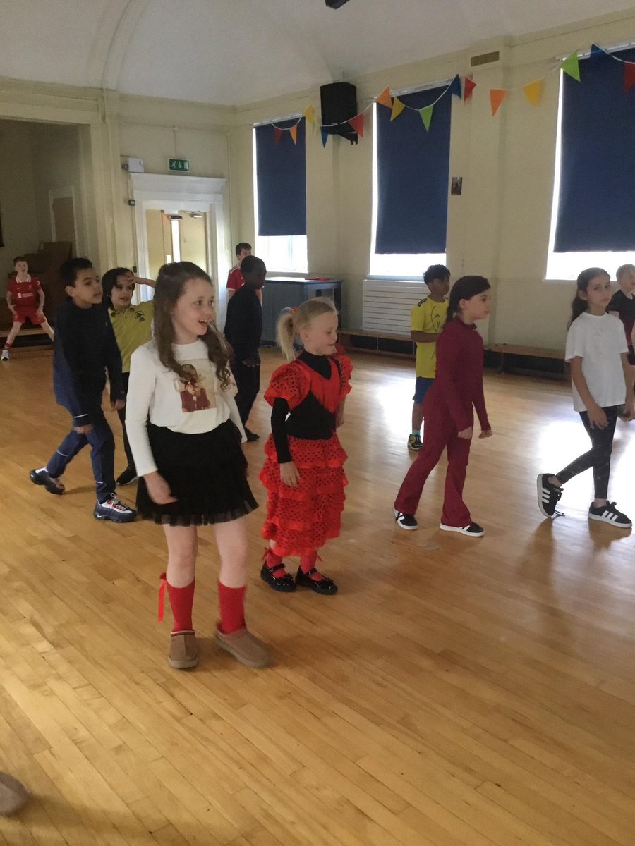 Miss Goodwin tweet media