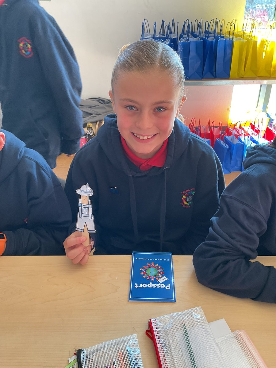 Our children have enjoyed a fabulous experience today with <a href="/LingototWYorks/">Bex Lingotot West Yorkshire 🇫🇷🇩🇪🇪🇸🇮🇹🏳️‍🌈</a> celebrating the European Day of Languages! 

Merci et tres bien! 🇫🇷