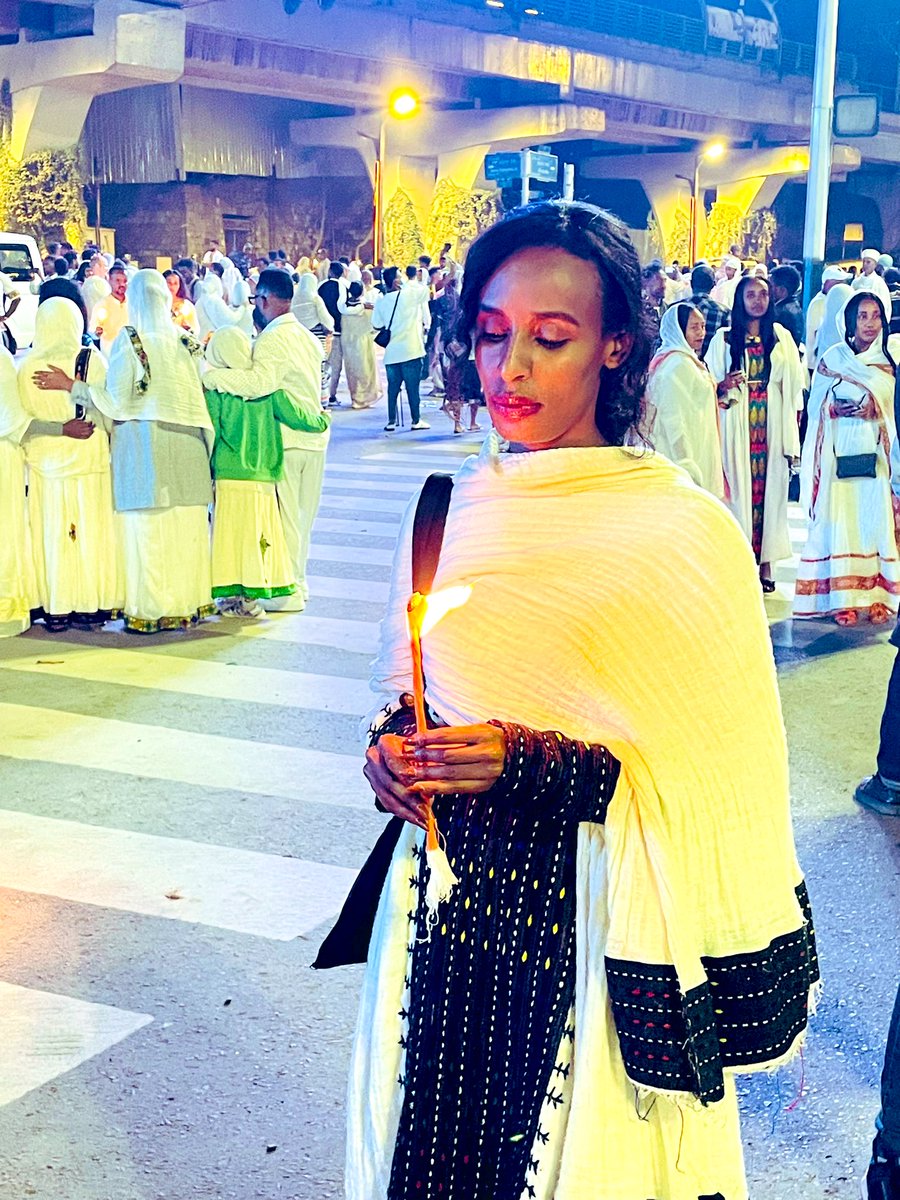 አመት እስከ አመት ያደረሰን ፈጣሪ ይመስገን 🙏🏼😇