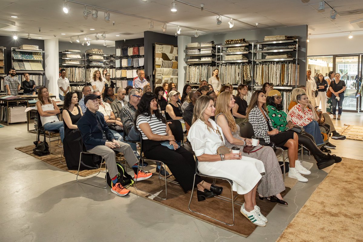 DiscoverZephyr's tweet image. At Fall Market in LA, designer FuTung Cheng captivated the audience with his presentation on the art of creating sanctuaries. Blending personal reflections & stories from his decades-long collab with Zephyr, he offered a thoughtful perspective on how design shapes the way we live