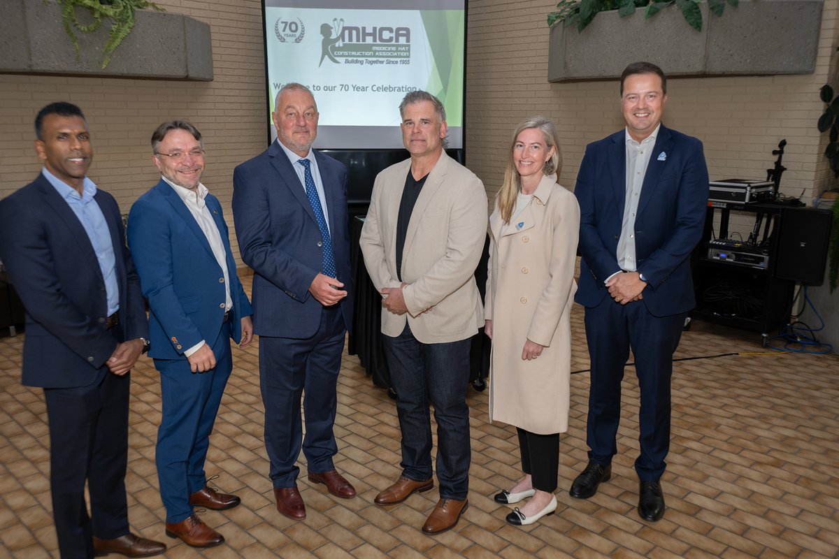 At our 70th celebration we were honored to have special guests.  Francis Roy Chair, and VP Kenny Leon,  from the Canadian  Construction Association  and. Alberta Construction Association Chair Jen Hancock and ED Warren Singh. Thanks to MHCA Member Hari Singh for all the  photos