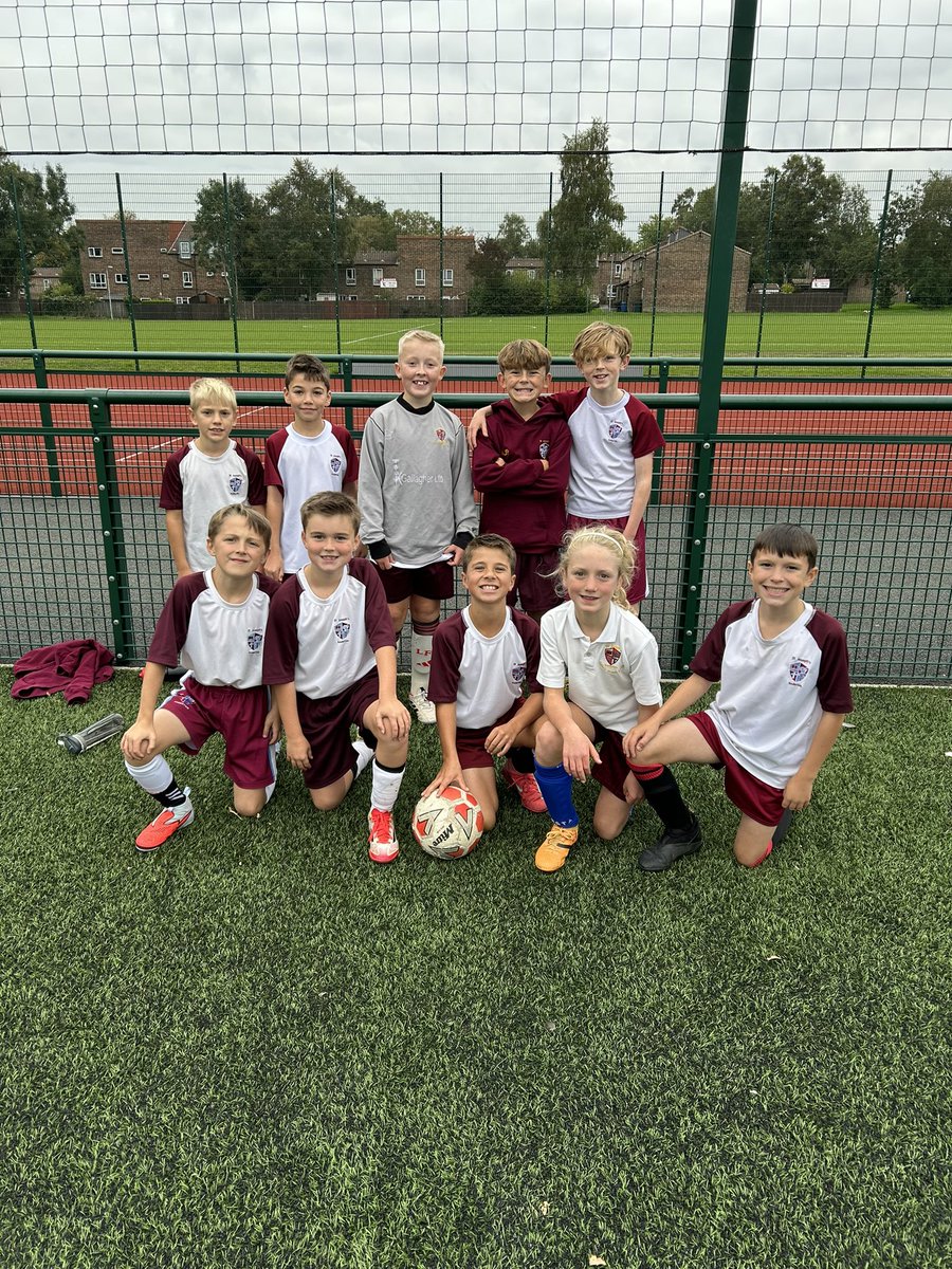 Another set of excellent performances from our Y5/6 boys in this evening’s CSSP football matches. Much to be proud of with one round of matches to be played next week. Well done boys👏⚽️
