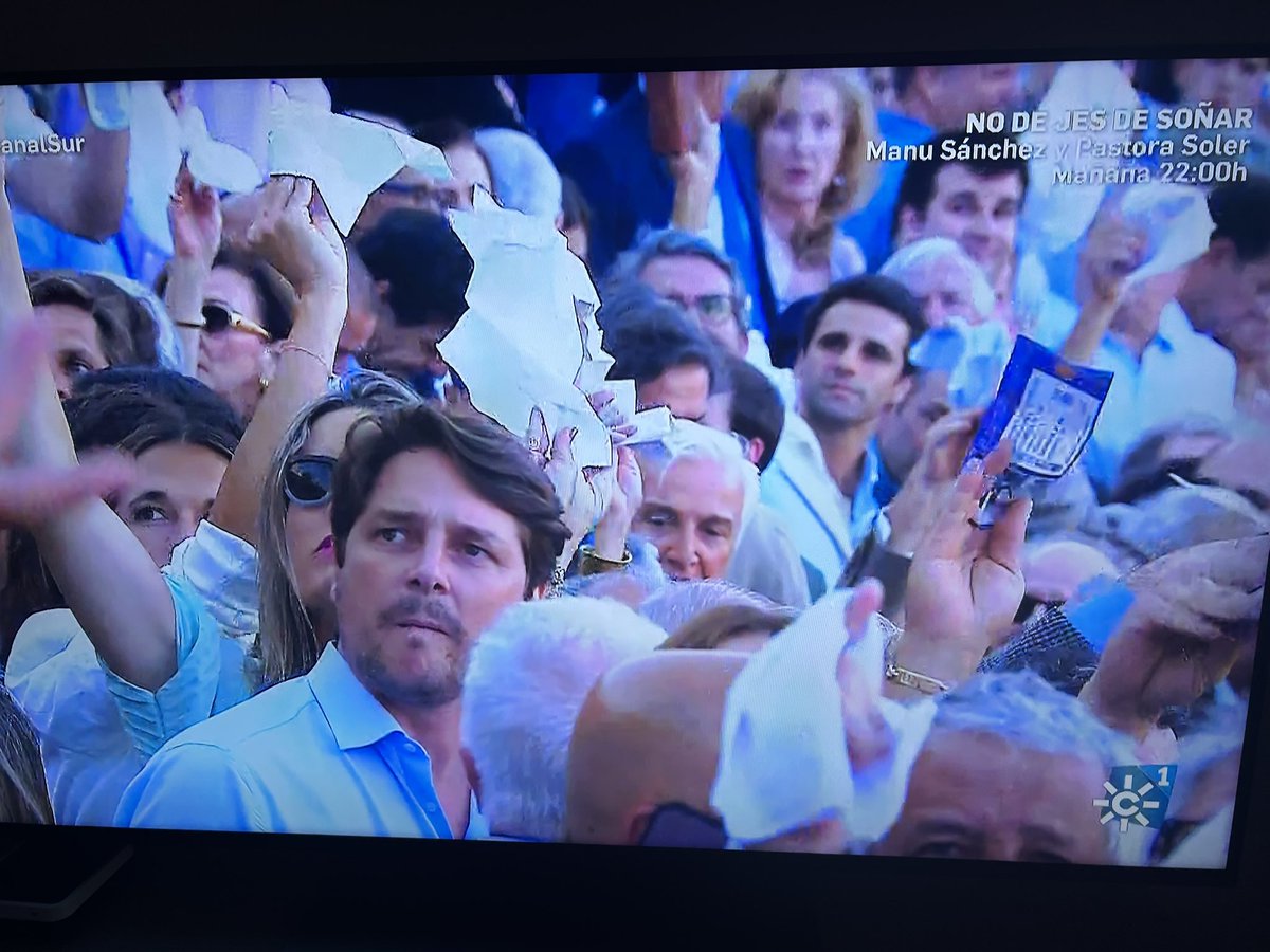 Come le gusta a nuestro Adri los 🐂