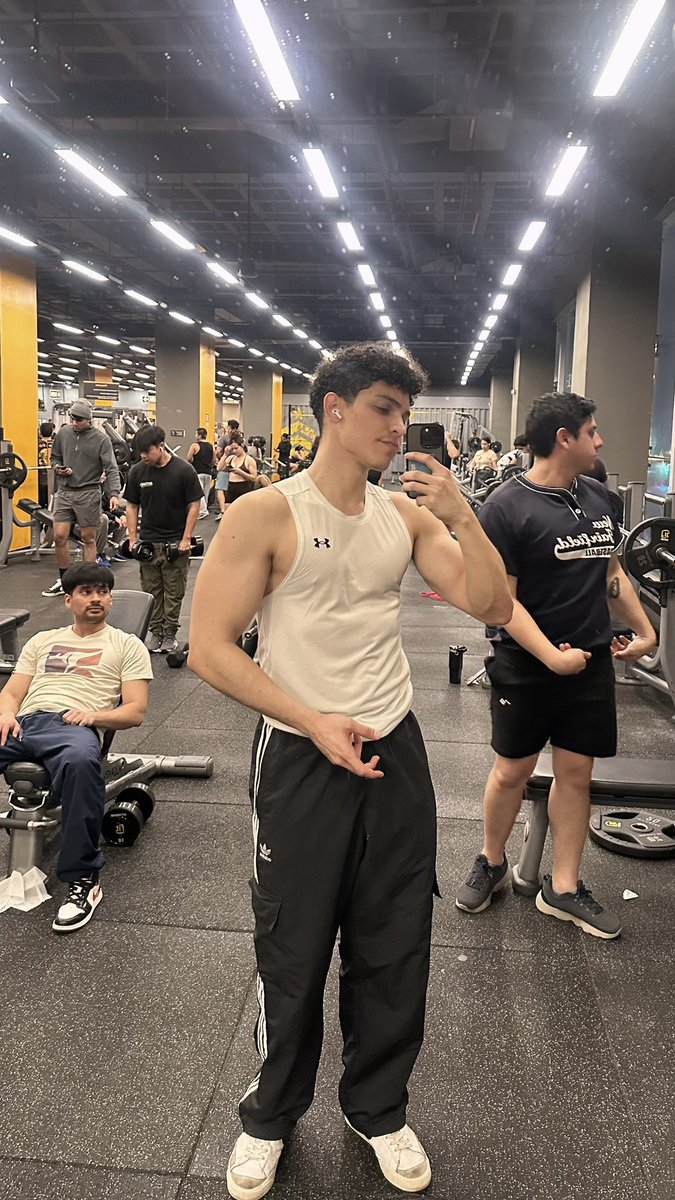 Pat 🥵 tweet media