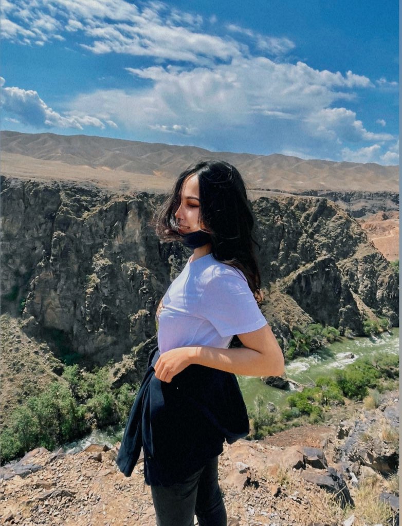 KiyasLaura's tweet image. Some views are priceless. 
So is your privacy🪿

#Aztec 
@aztecnetwork 💜