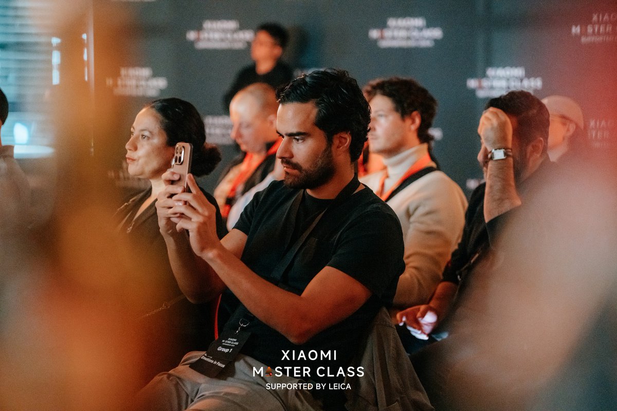 XiaomiDE's tweet photo. Erlebe die Kreativität von Leica Akademie Instructor Jesse Malrow bei der #XiaomiMasterClass ✨
Lass dich von seinen Meistershots mit dem #Xiaomi15TPro inspirieren! https://t.co/ZHhJXa0wgI
