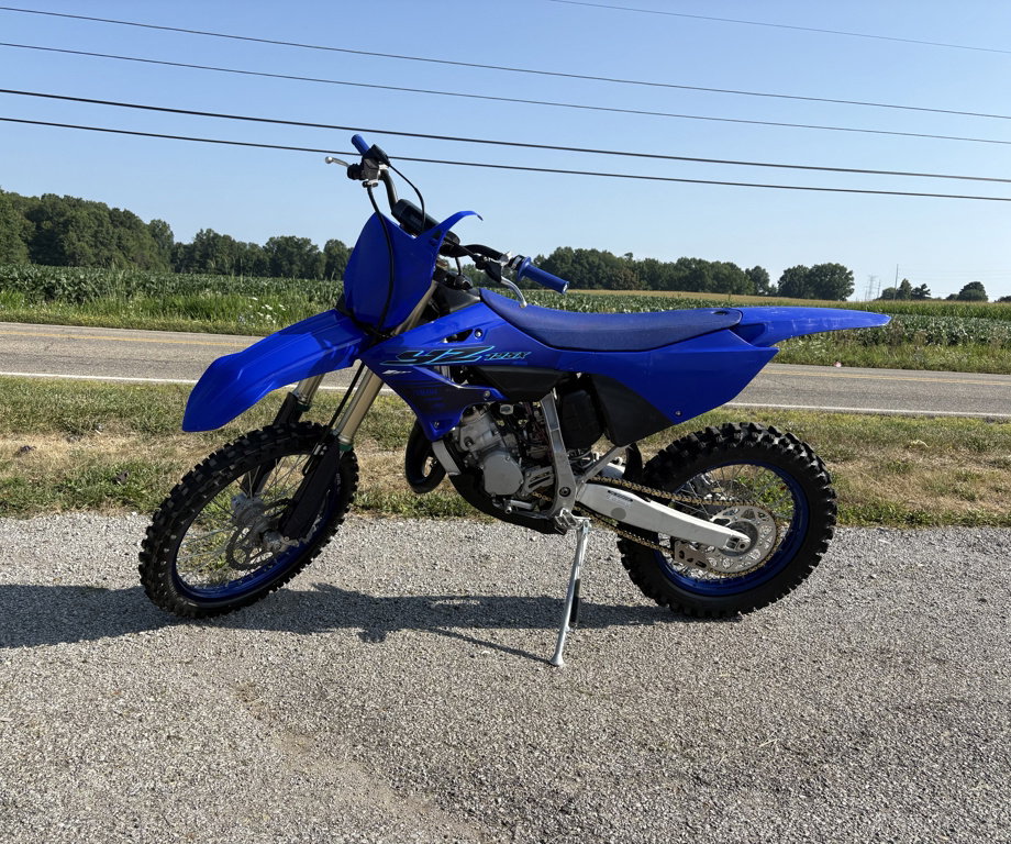 CycleTrader's tweet image. 🏍️ Ready to ride? 🌲 Find your dirt bike on Cycle Trader! Browse thousands of new &amp;amp; used Honda, Yamaha, Kawasaki, KTM, Suzuki &amp;amp; more! 👉 brnw.ch/21wW892

#DirtBikes #Motorcycles #CycleTrader #TrailRiding #Motocross #OffRoadAdventure #RideMore #BuySellResearch