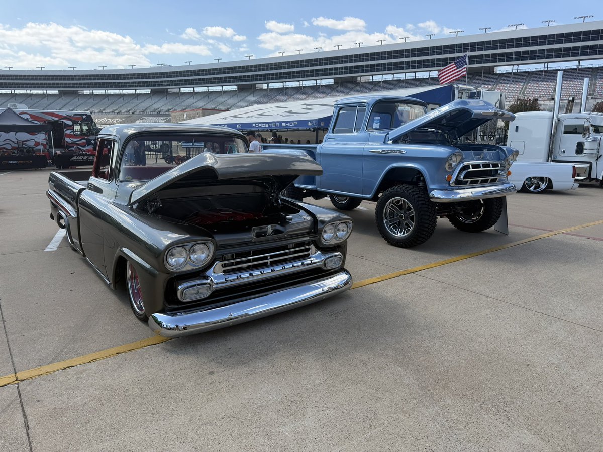 SummitRacing's tweet photo. Lifted. Lowered. Lone Star approved. ๐ค #Goodguys #SummitRacing @goodguys https://t.co/a7CcY0b6cE
