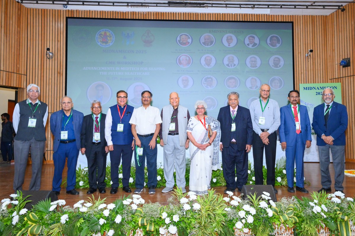 AKBioLabs1's tweet photo. We thank all the distinguished physicians, notable scientists, industry leaders &amp; participants for making the conference a success with inspiring sessions on cutting-edge clinical technologies!
 #MIDNAMSCON2025 #biomaterials @BSBEIITK1 @IITKMedSchool @mfcem_iitk @IITKanpur https://t.co/saLzpr7J8K