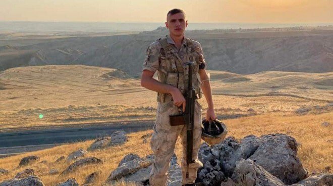 Şehit Jandarma Uzman Çavuş Abbas Gezer.

 Ruhu şad mekanı cennet olsun!