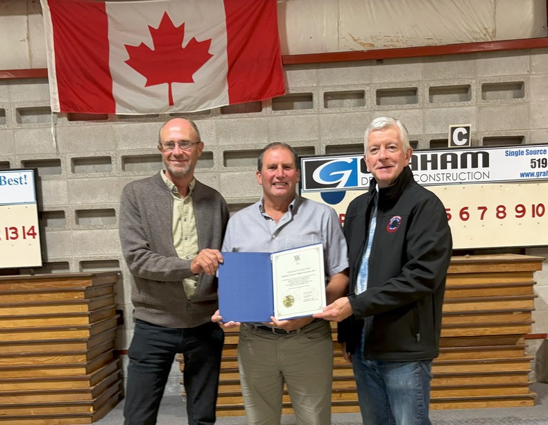 paulvickersmpp's tweet image. News Release: $24,900 Ontario Trillium Foundattion Grant from the Ontario Government helps to ensure the continuation of the Allenford Curling Club.
Learn more: paulvickersmpp.ca/24900-otf-gran…