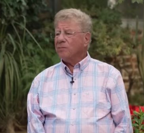 No completo ni el mes en TV Azteca y lo mandaron a chingar a su madre 🤭

Ccp <a href="/carlosalazraki/">Carlos Alazraki</a>