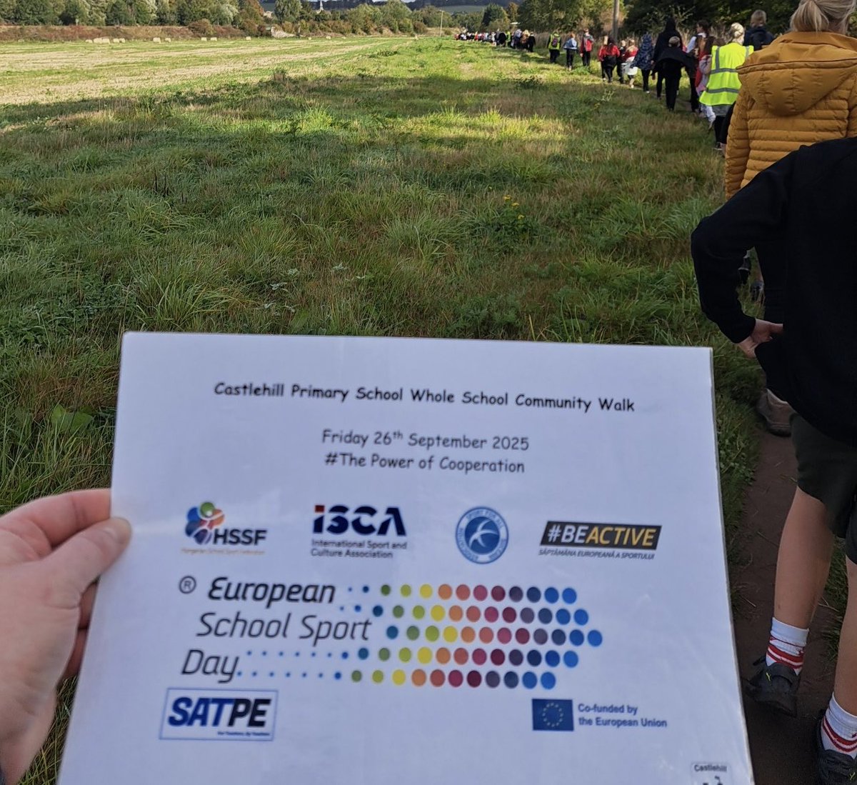 Castlehillcupar's tweet image. Sponsored walk- horray! Thank you to Rotary, our families and ShelterBox! European School Sport Day #beactive #powerofcommunity