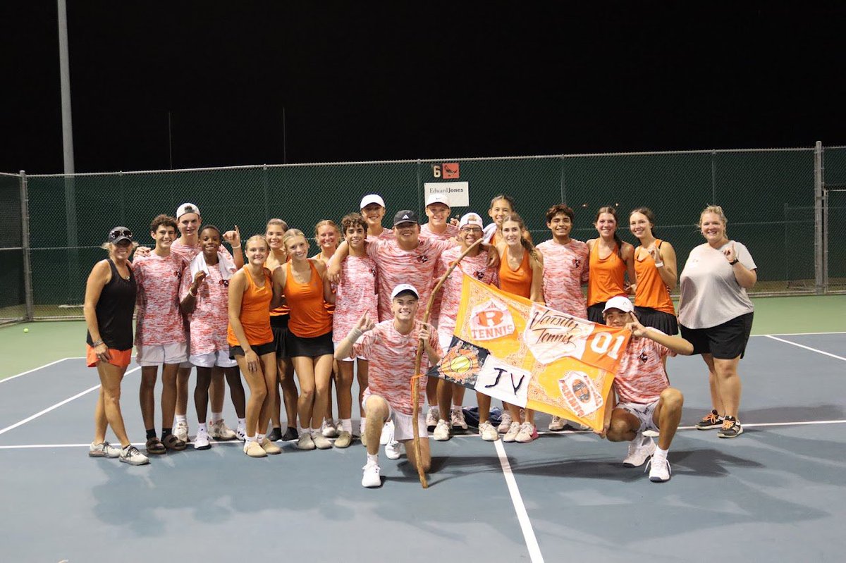 Laney Bailey tweet media