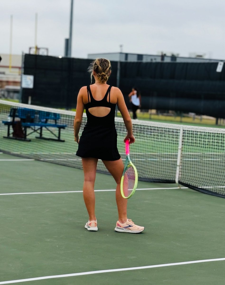 Laney Bailey tweet media