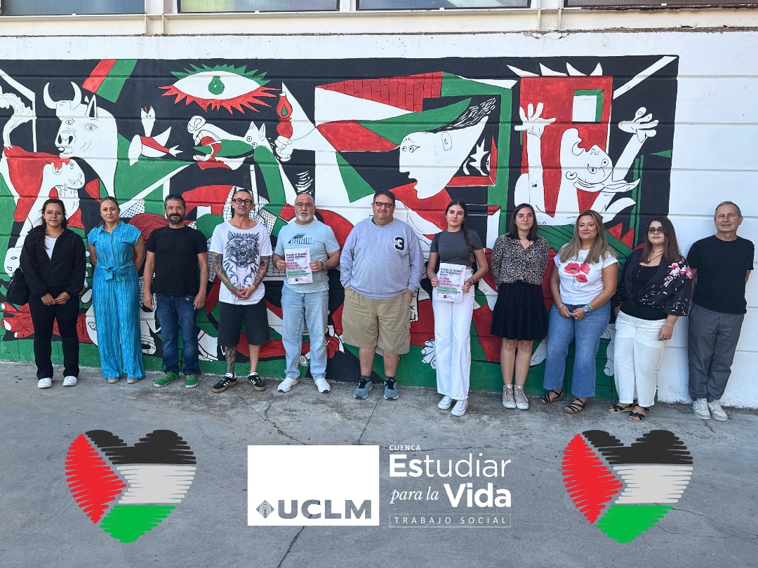 ¡Todas las personas que formamos la Facultad de Trabajo Social de #Cuenca alzamos nuestra voz para pedir que pare el Gen0d1dio al pueblo Palestino en #Gaza realizado por el estado de Israel!🍉🍉🍉🍉
#Paz