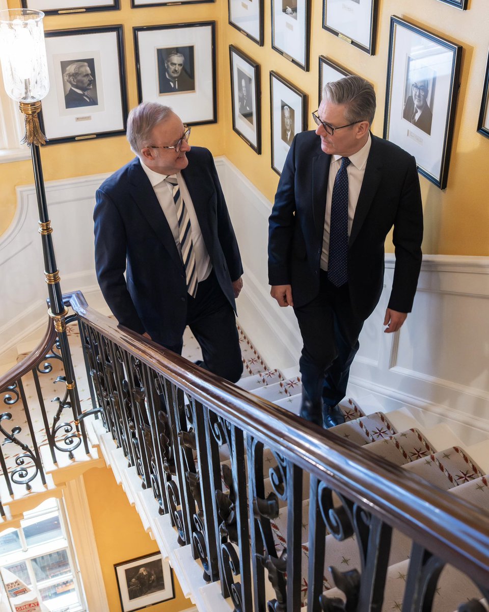 AlboMP's tweet image. Fantastic to see you again, @Keir_Starmer.