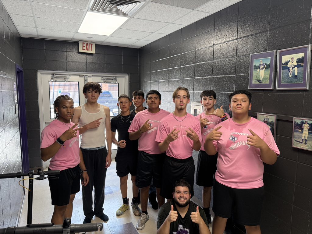 THE Humble Wildcats Baseball tweet media
