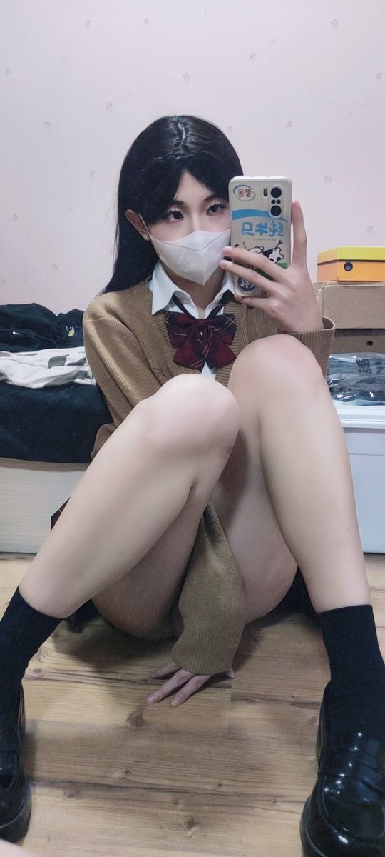 变成一只鱼 tweet media
